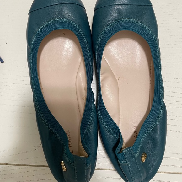 Teal Cole Haan Elbridge Leather ballet flats, size 8. - Picture 5 of 6